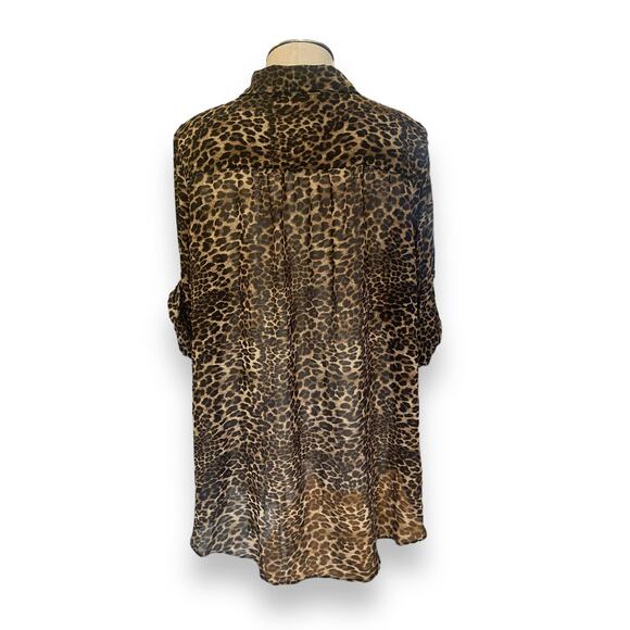 Torrid Plus Size 3 Betsey Johnson Chiffon Leopard Sheer Button‎ Down Tunic Top - Picture 3 of 3